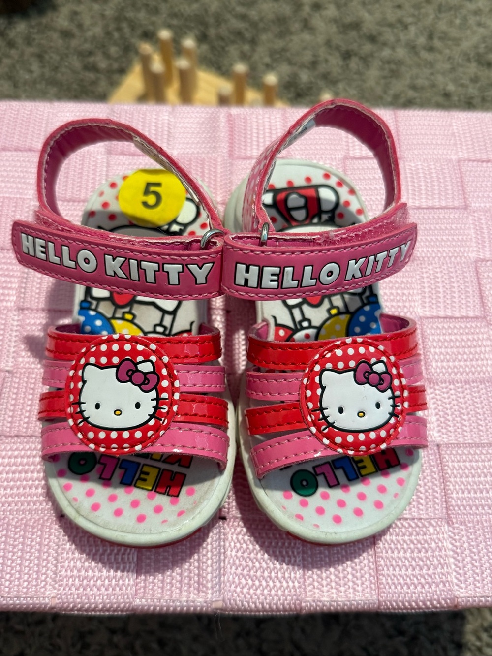 Hello Kitty size toddler 5, barely worn